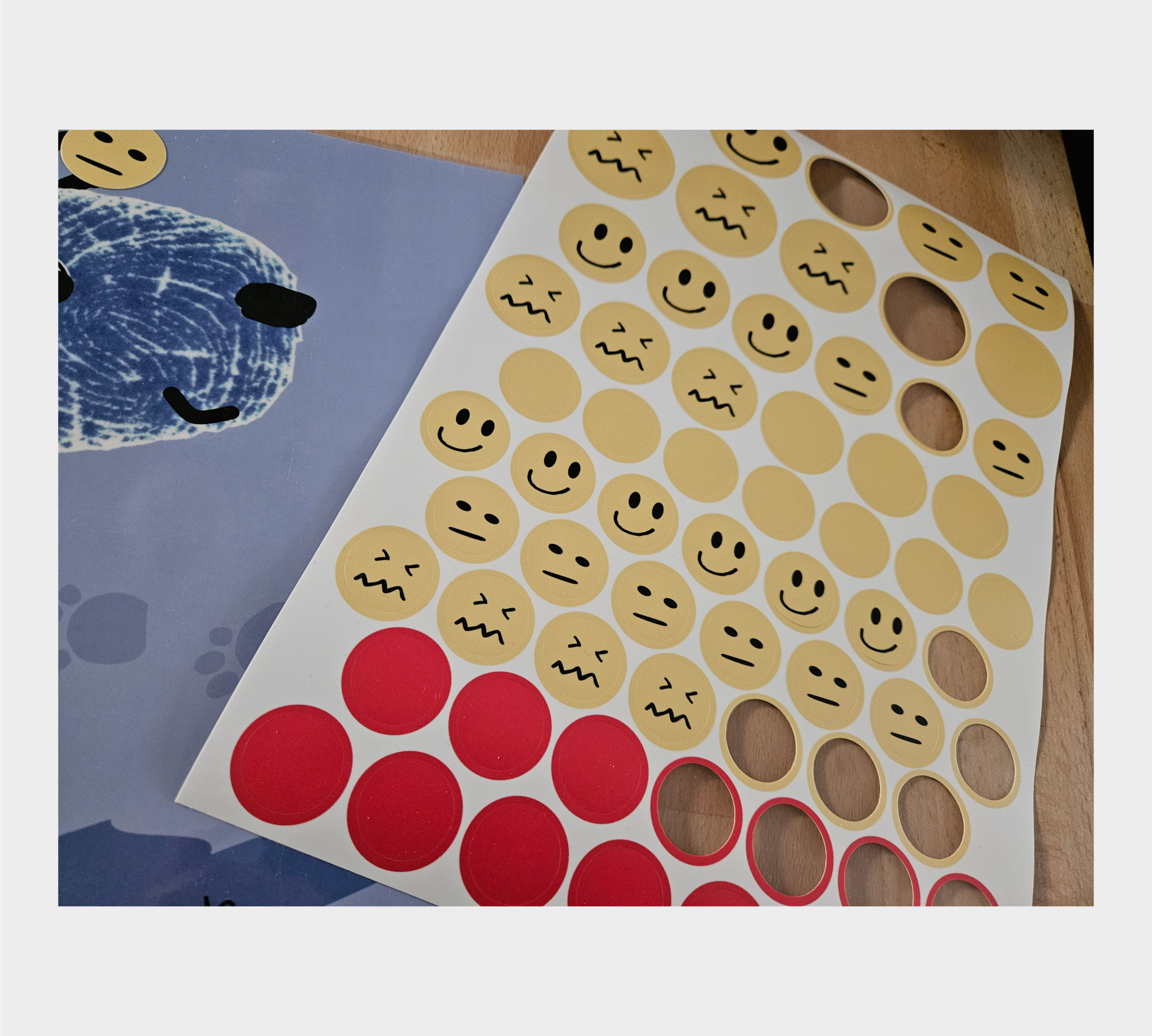 WUFF-Streichellandkarte mit Haftstickern – Bild 5